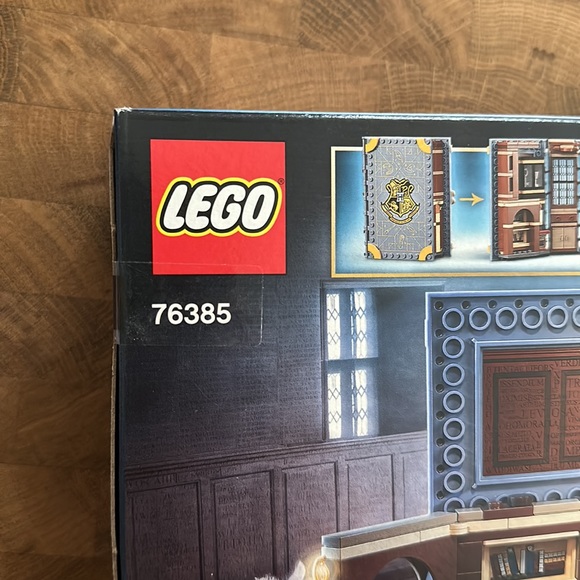 Lego 76385 Harry Potter Hogwarts Moment: Charms Class 256pcs New - Picture 7 of 10